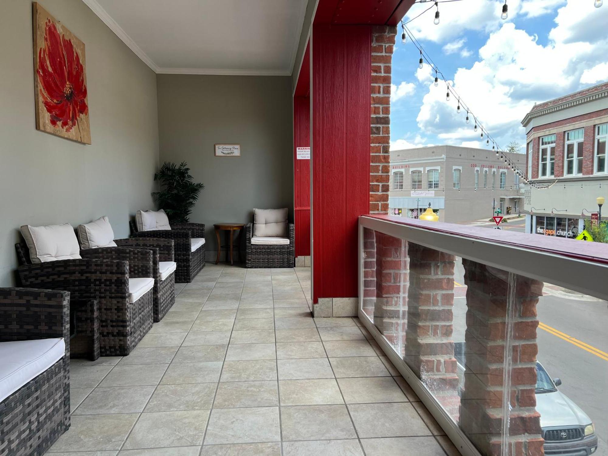 Hotel Pinehurst Laurel Exterior photo